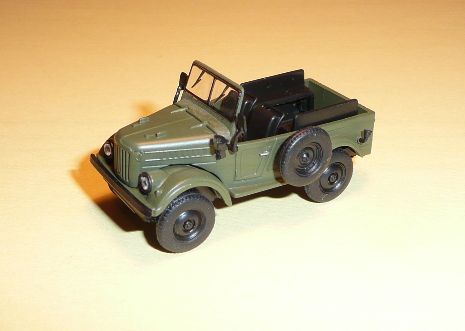 terénní automobil GAZ 69 - HERPA 1:87