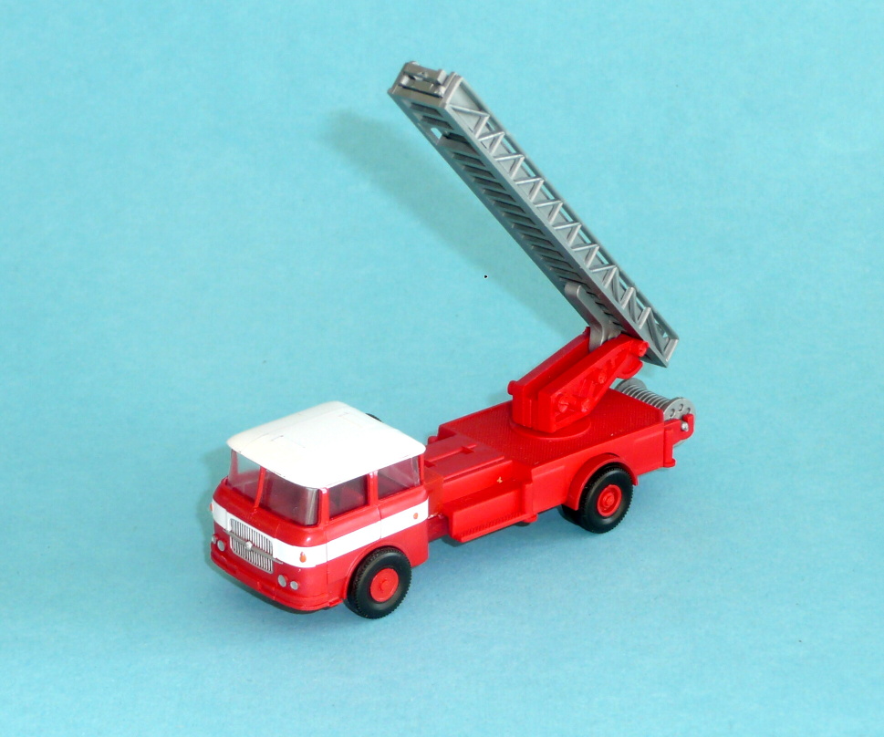 Škoda 706 - hasiči - žebřík - stará maska 1:87 