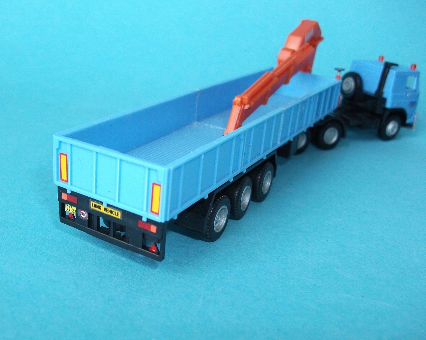 1:87 - LIAZ/ŠKODA 29.33 TD + návěs s HR Atlas