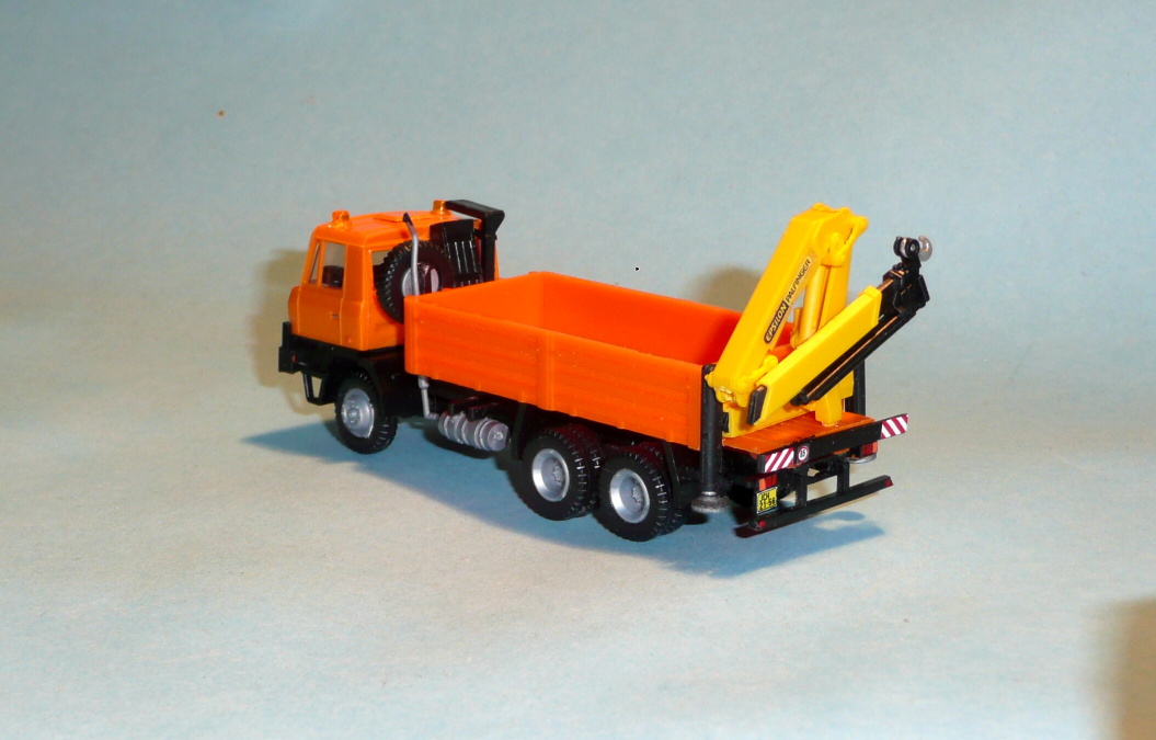 TATRA815 6x6.2 - valník s HR komunál