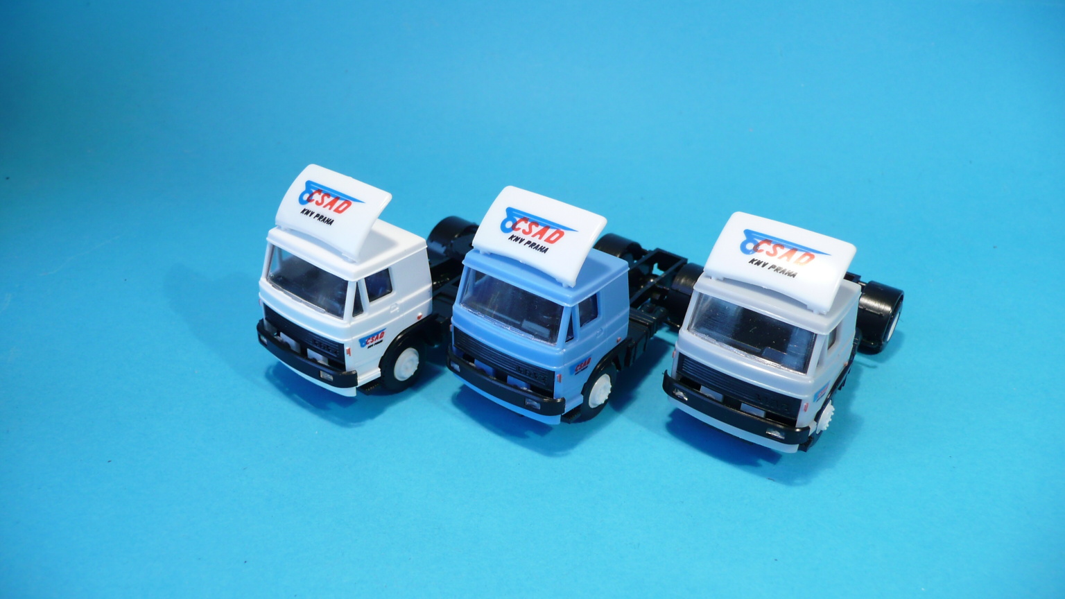 LIAZ návěs s plachtou - pivovar PLATAN - 1:87      