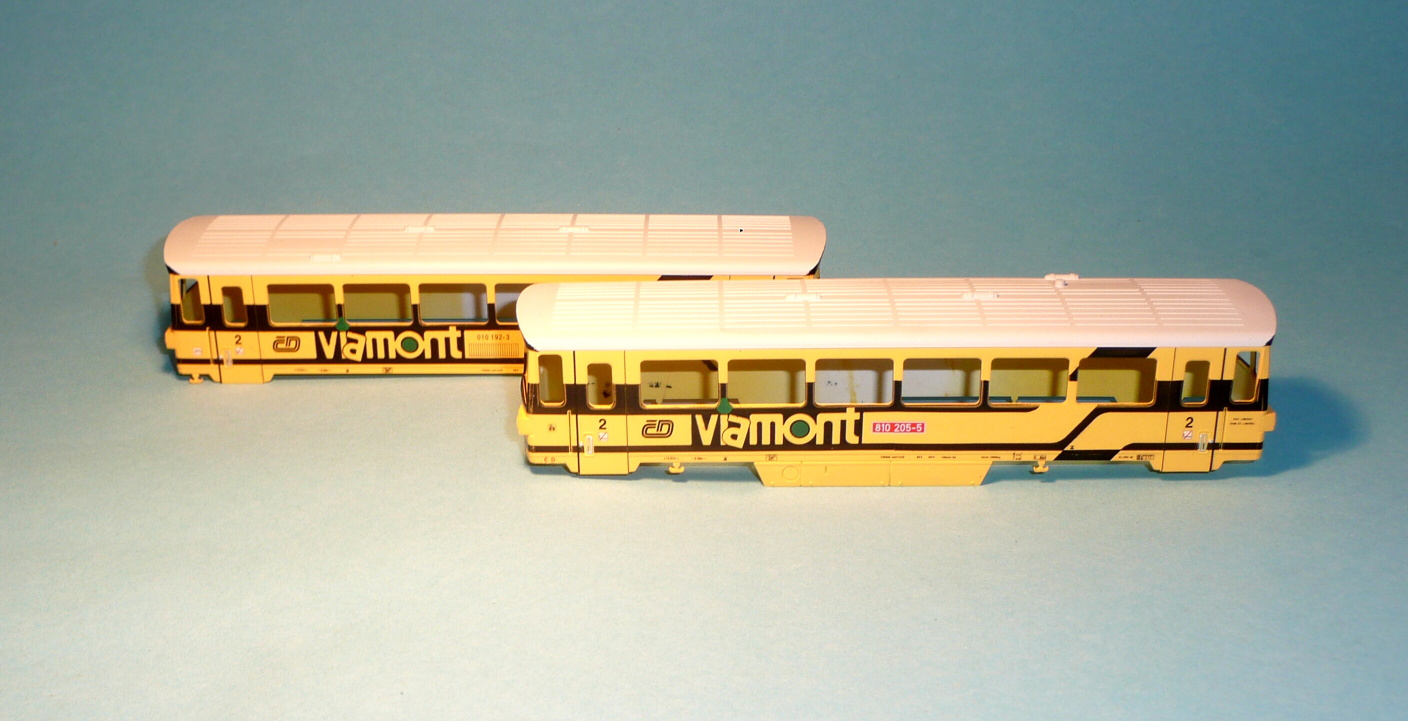 Polostavebnice makety Viamont 810 205-5 ČD + Blm 