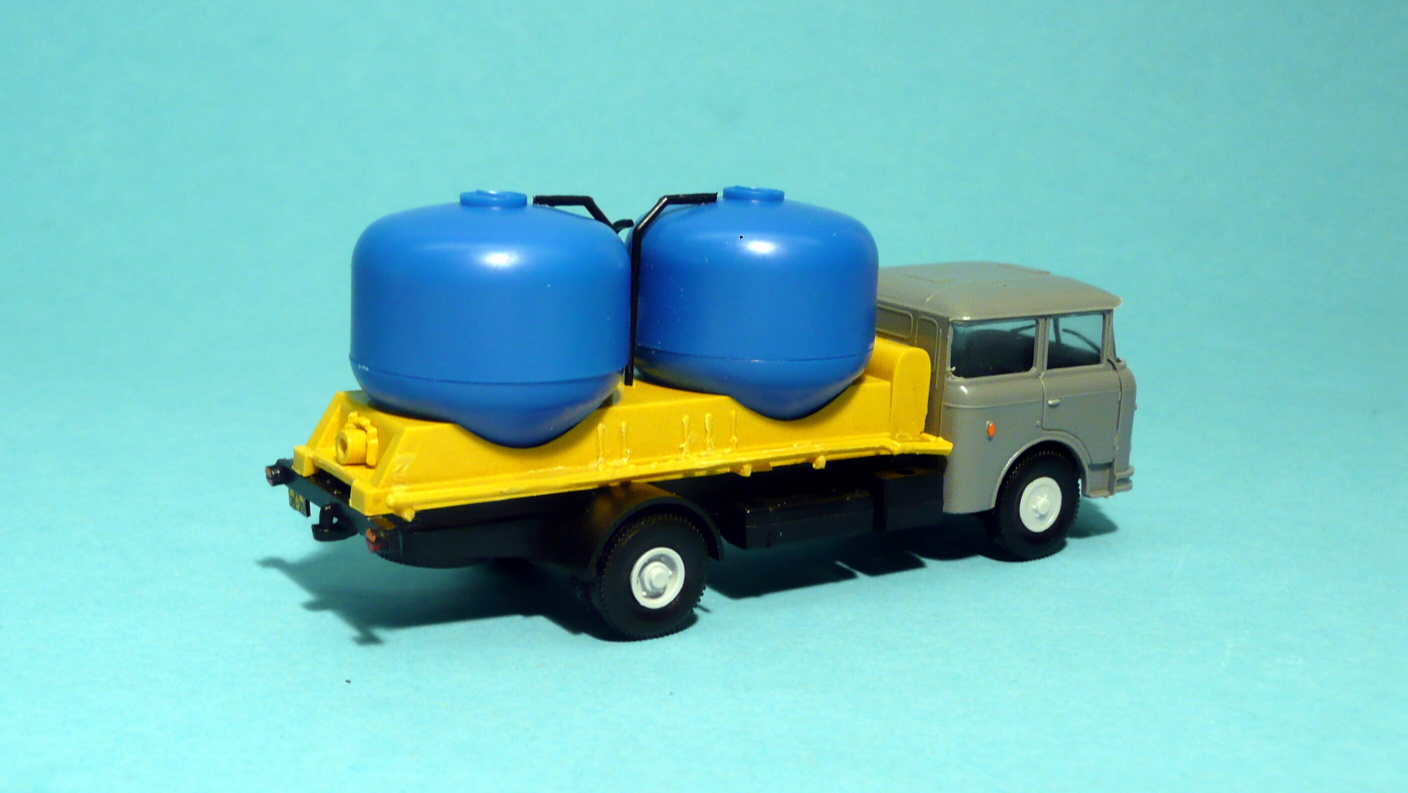 ŠKODA 706 přeprava cementu CW-8 1:87
