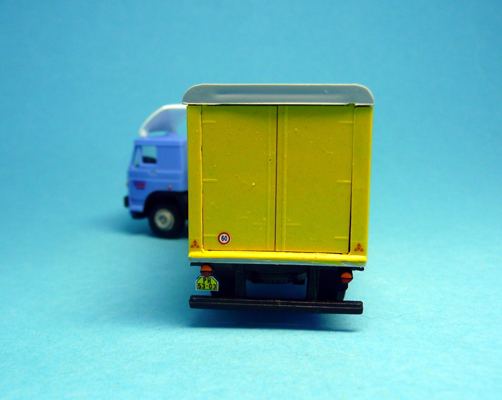 LIAZ tahač + stěhovací návěs ČSAD 1:87