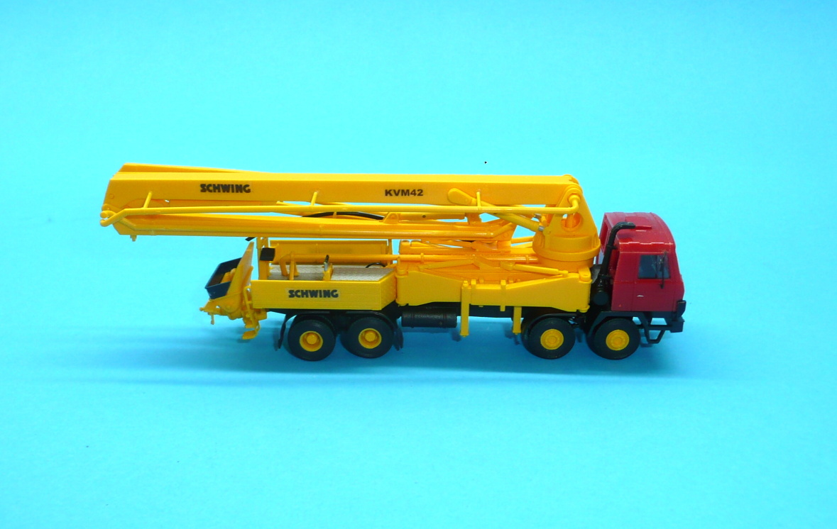 TATRA 815 8x8 pumpa na beton - 1:87