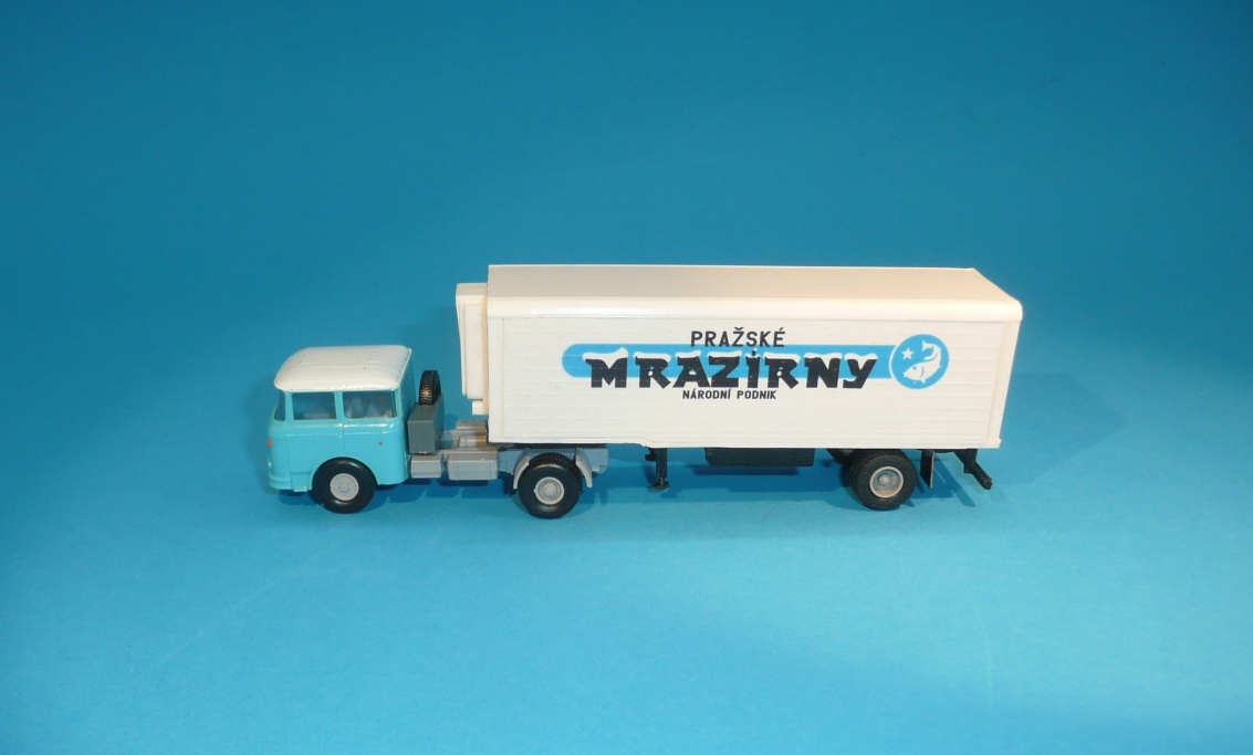 Škoda 706 - Pražské mrazírny - 1:87    
