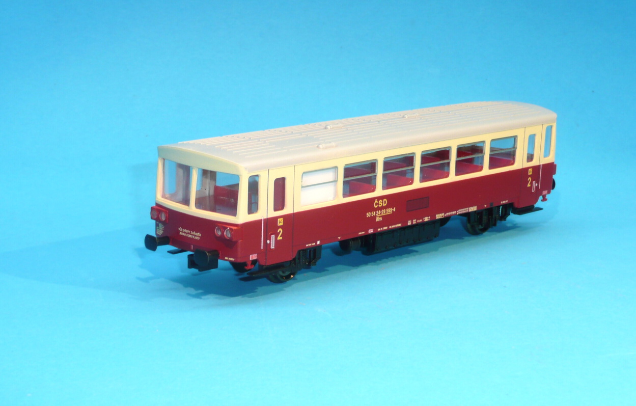 Hotový model přívěsného vozu Blm k  M152 - 1:87