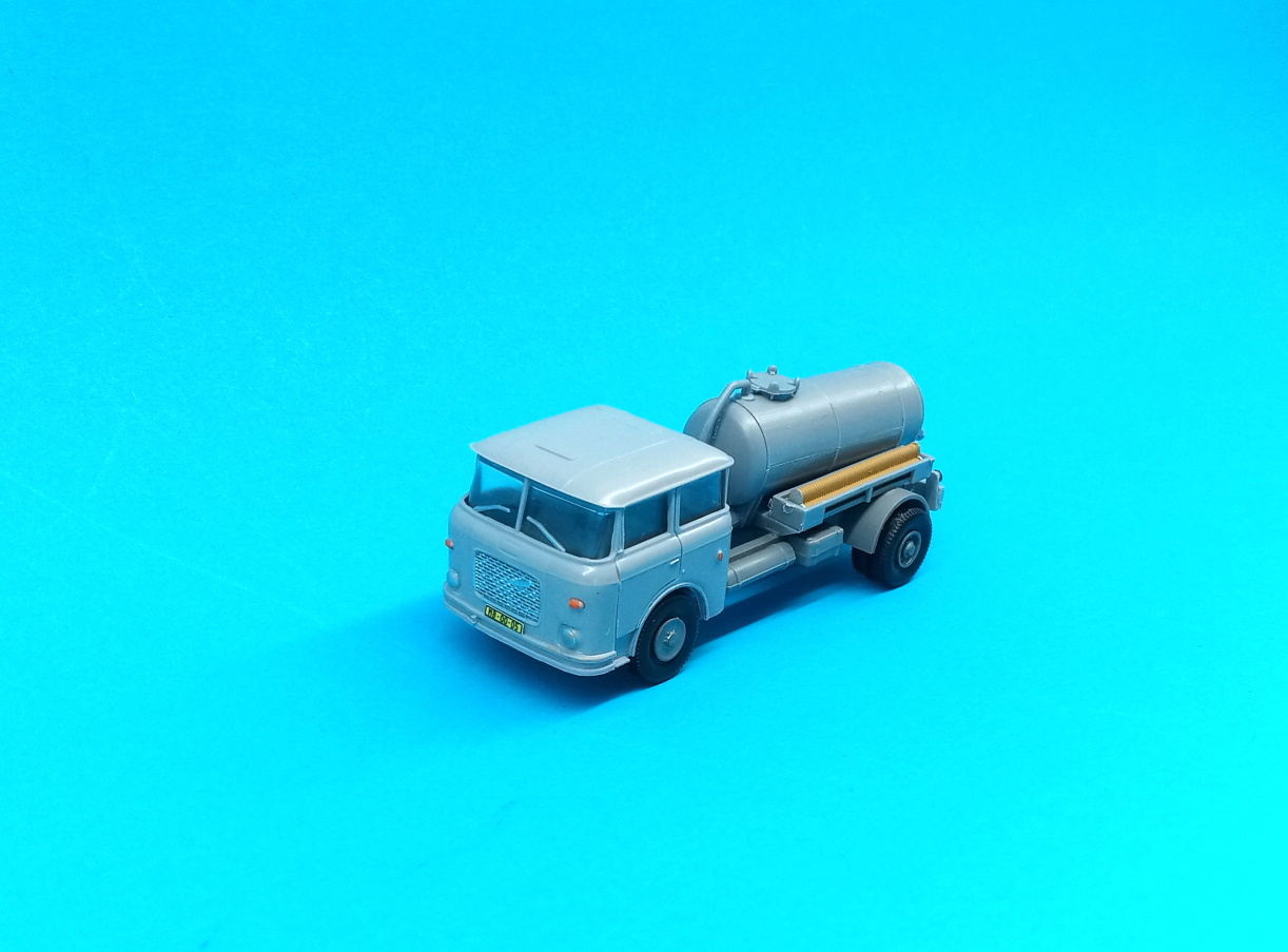 Škoda 706 - fekální vůz 1:87