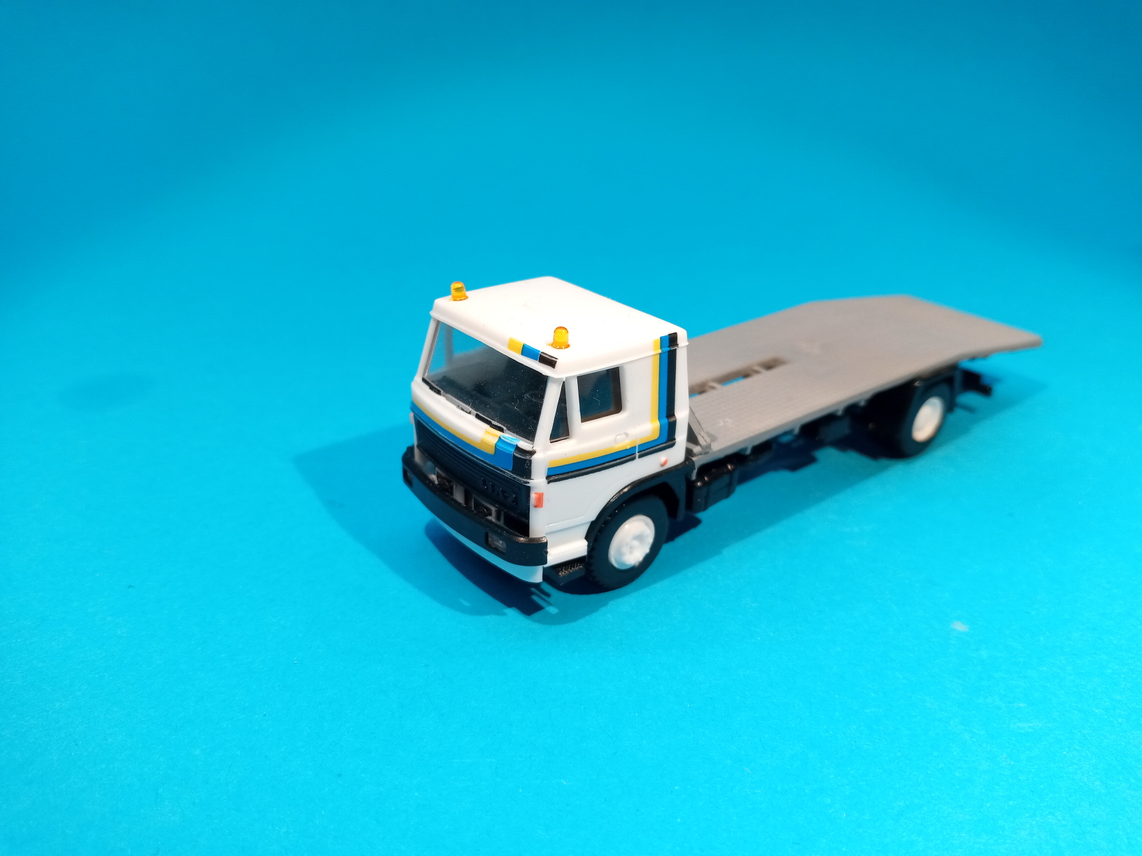 LIAZ - odtahová služba - 1:87 