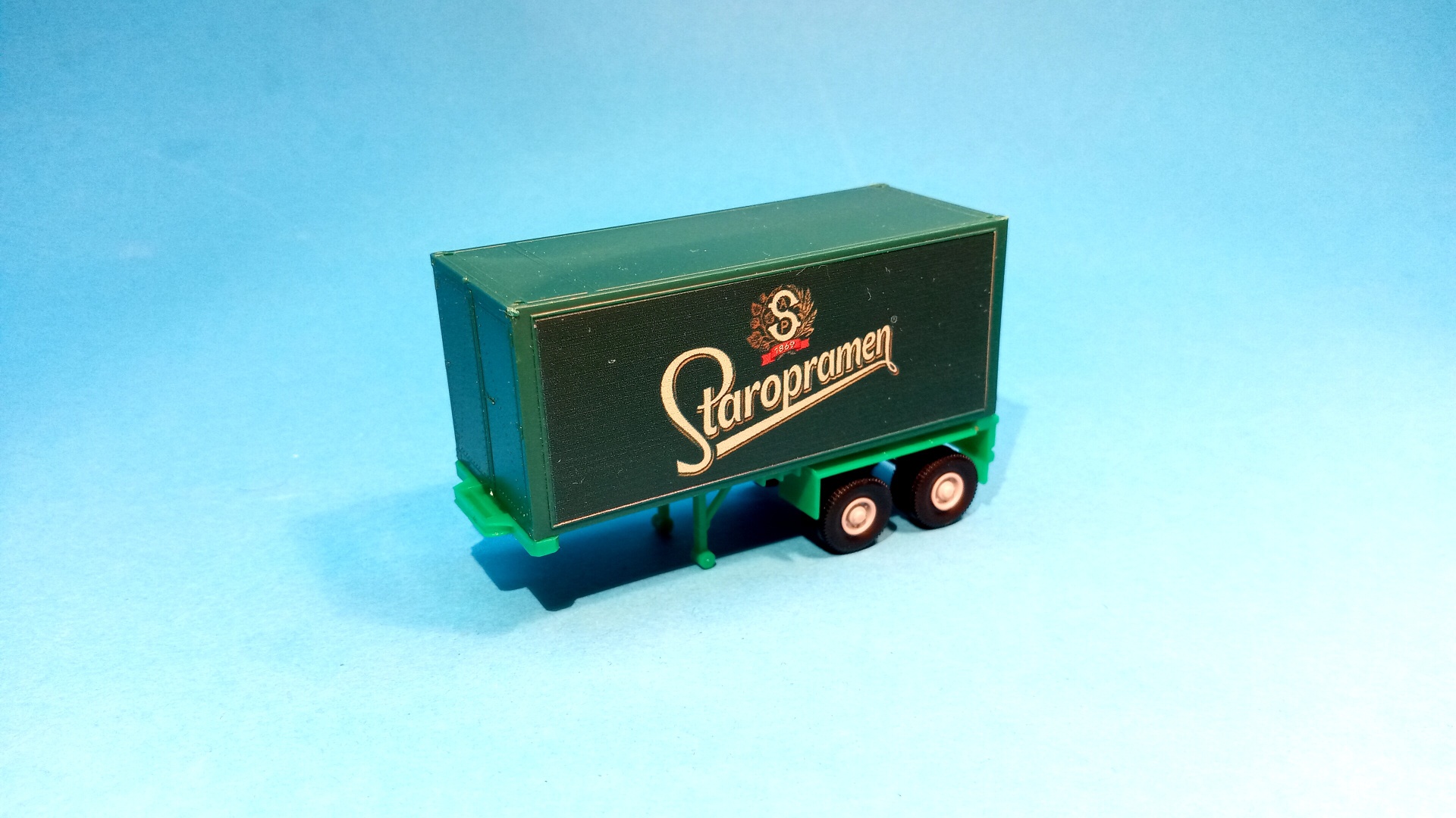 1:87 - návěs s 20" kontejnerem - STAROPRAMEN