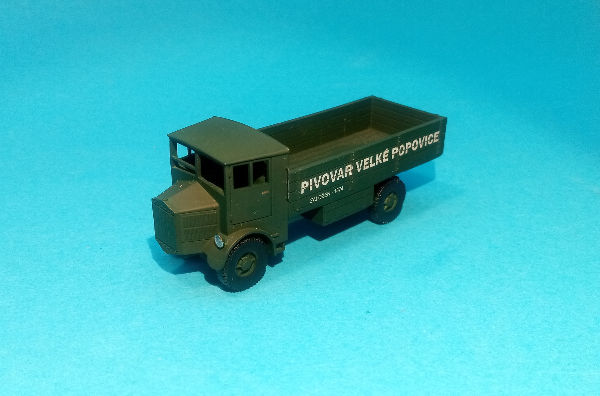 Tatra 23 - pivovar Velké Popovice - 1:87      