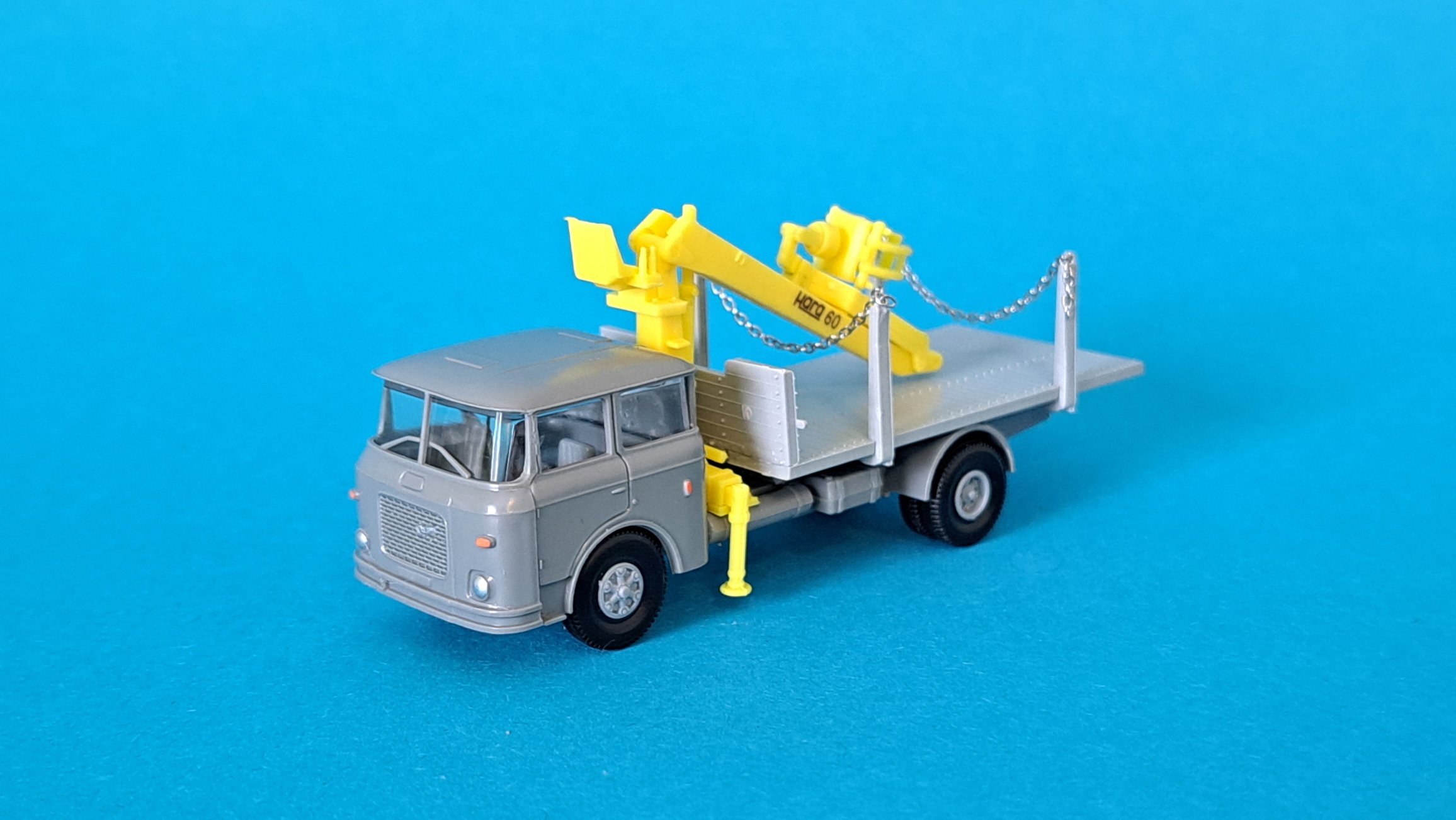 Škoda 706 s HR - lesovůz - 1:87    