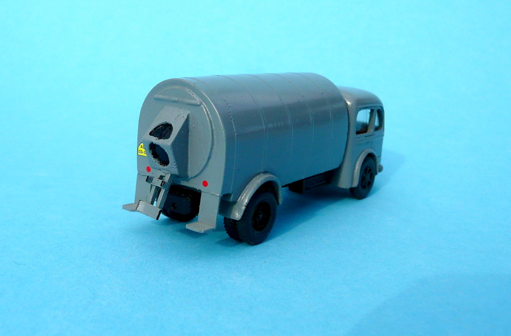 * Škoda 706 ROK - Kuka vůz - 1:87  - ŠEDÝ   