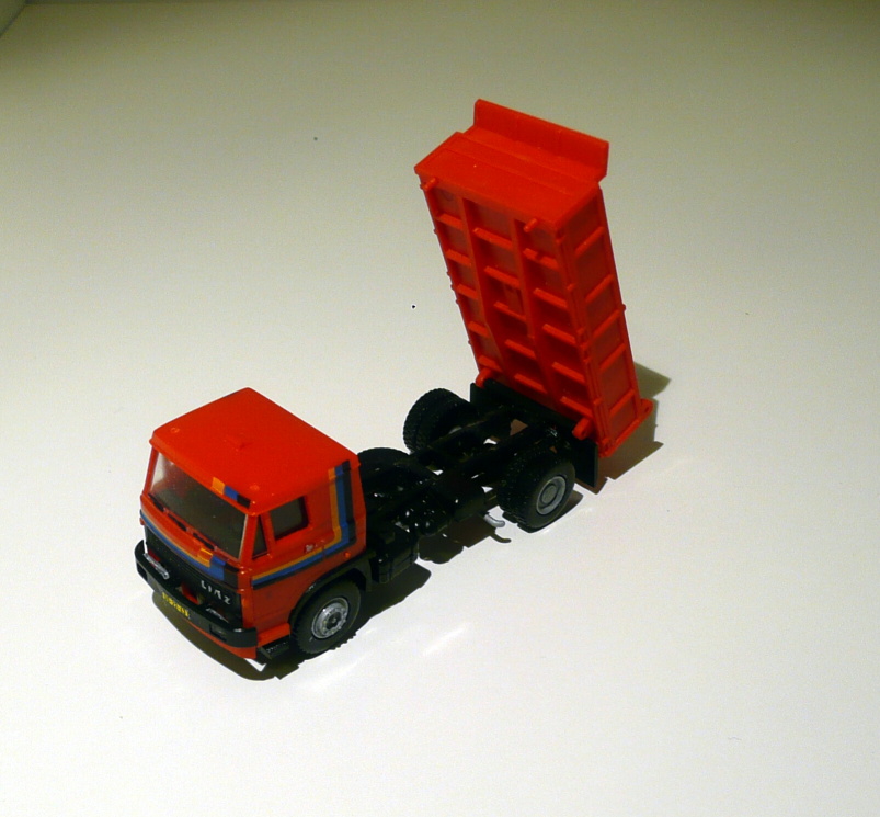 1:87 - LIAZ  - sklápěč S1 