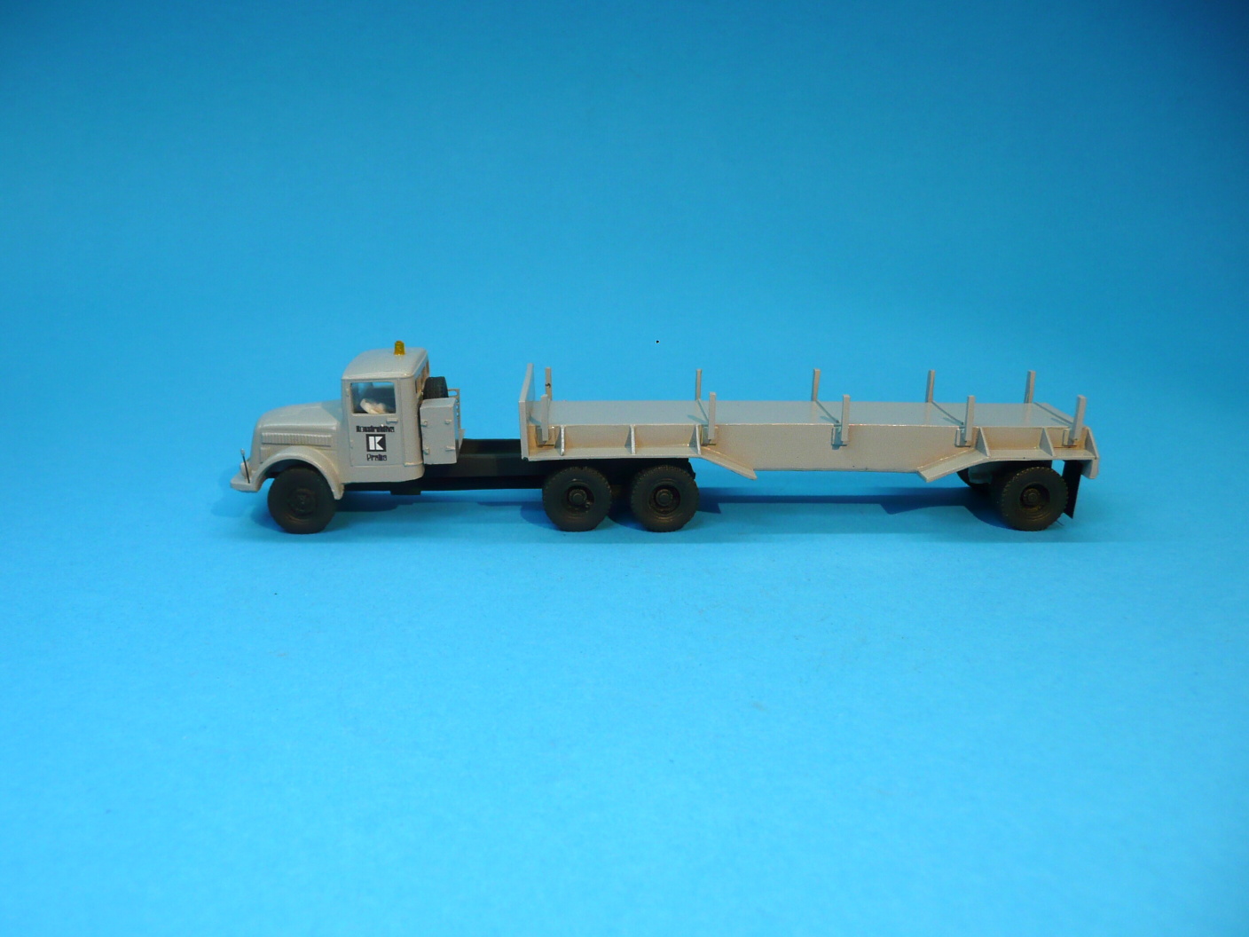 TATRA 111 TN s návěsem  - 1:87