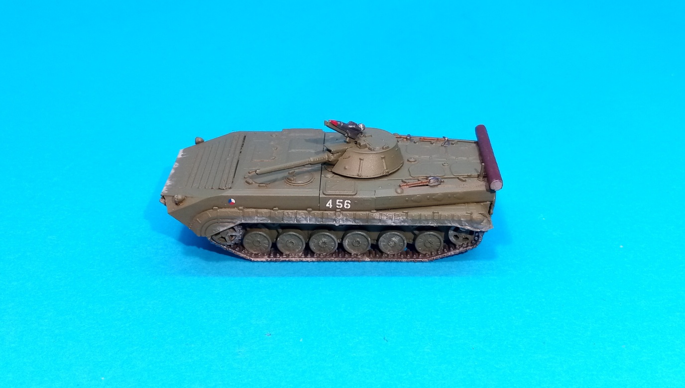 BVP-1 - hotový model - 1:87    