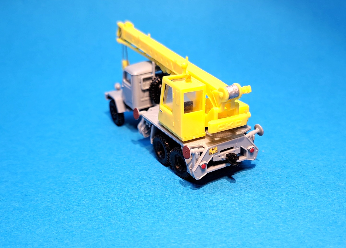 Praga V3S - autojeřáb AD080 - 1:87