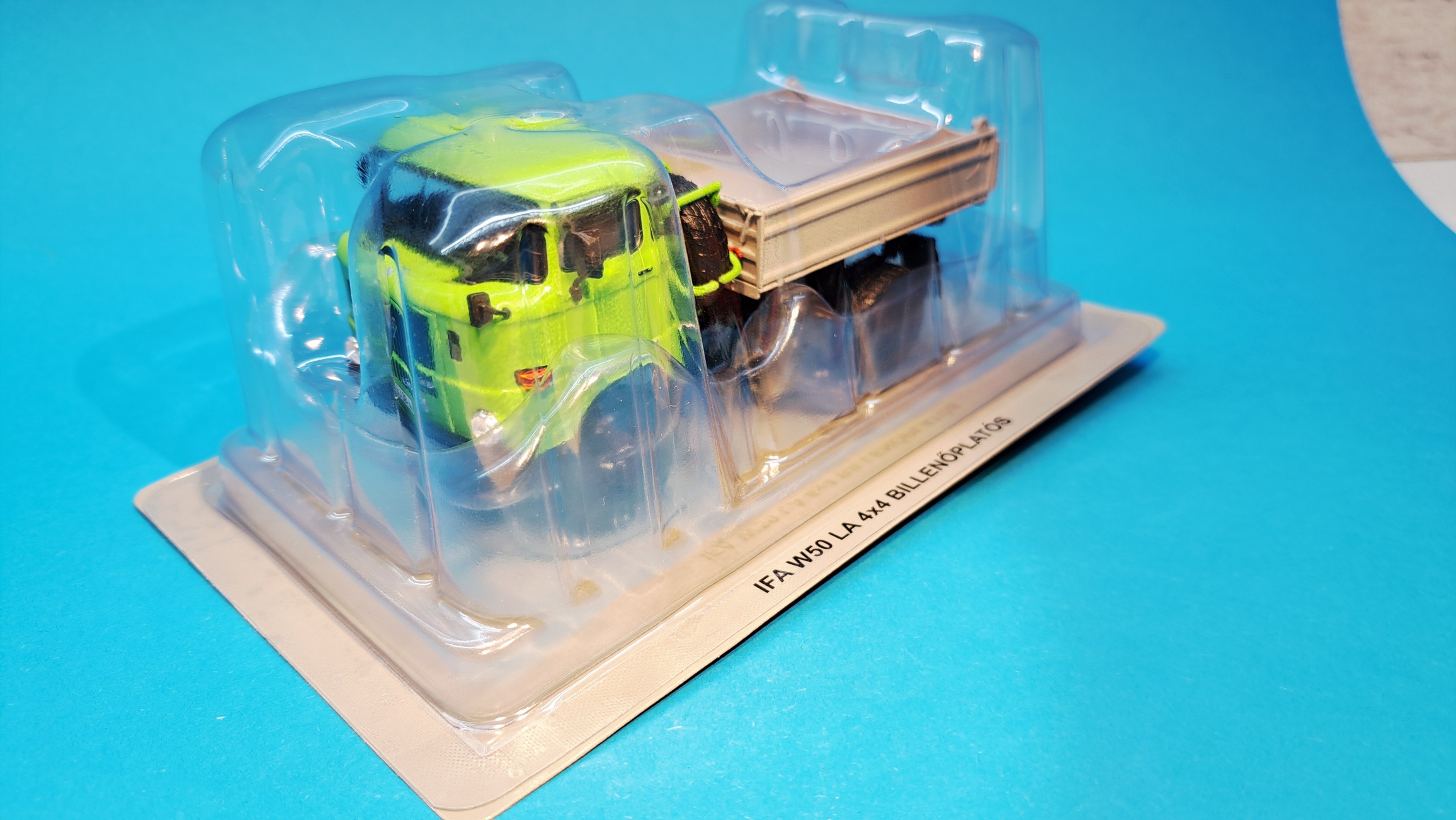 IFA W50 LA 4x4 - 1:43 DEA