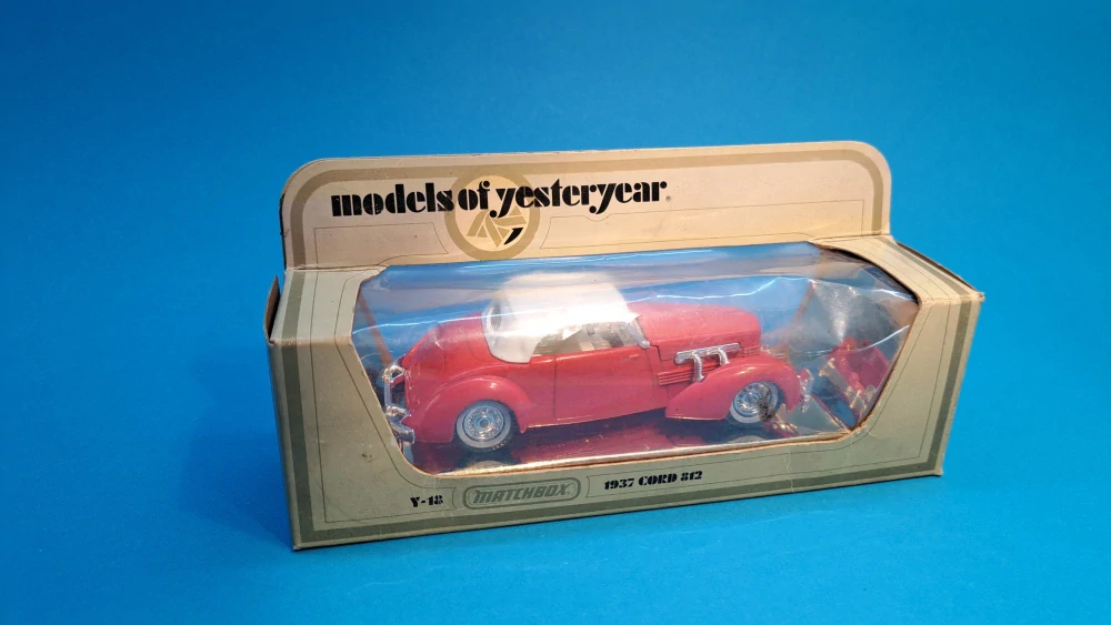 MATCHBOX of yesteryear - Y-18 1937 Cord 812