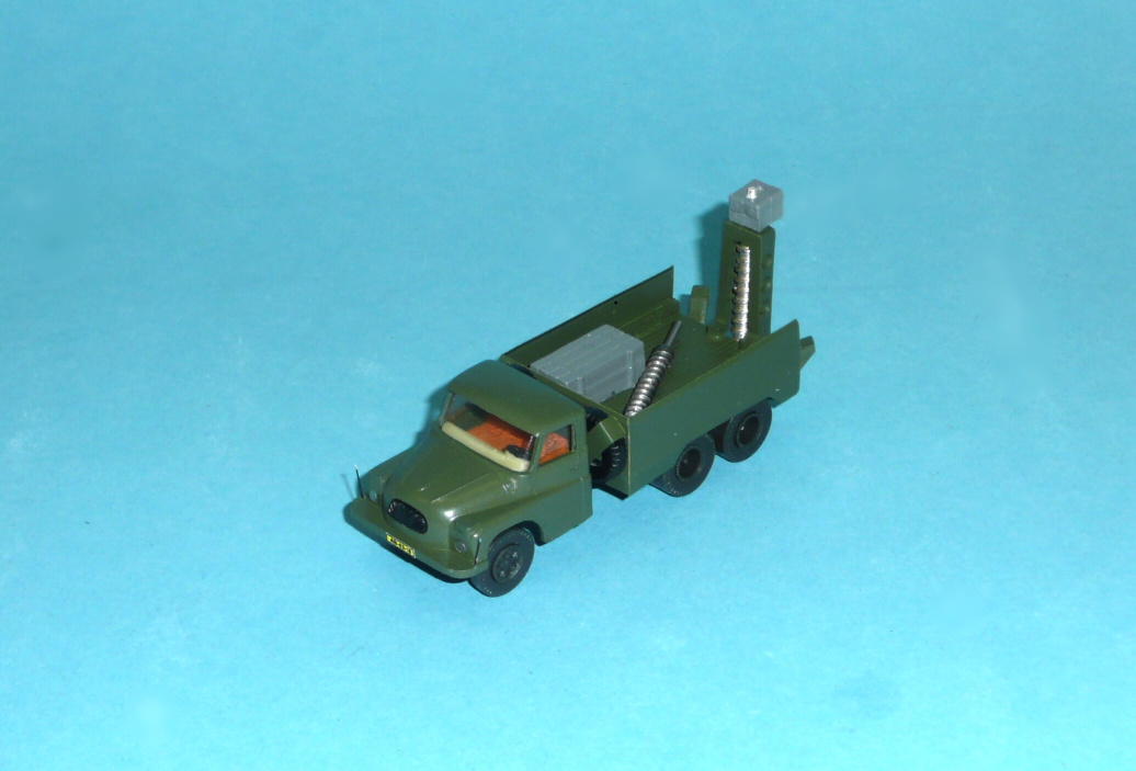TATRA 138 vrtná souprava zelená - 1:87
