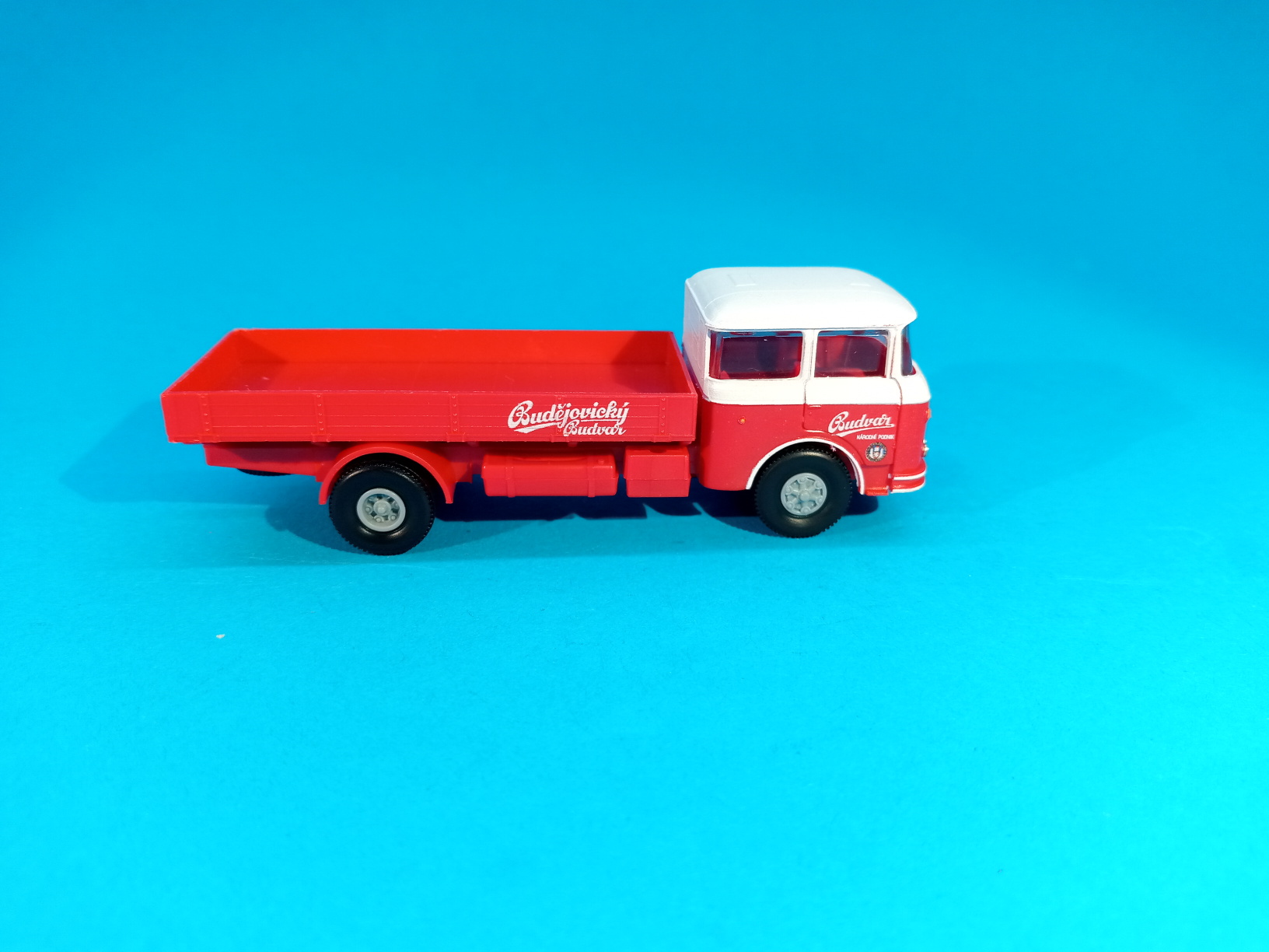 Škoda 706 - valník Budvar - TRILEX kola 1:87 