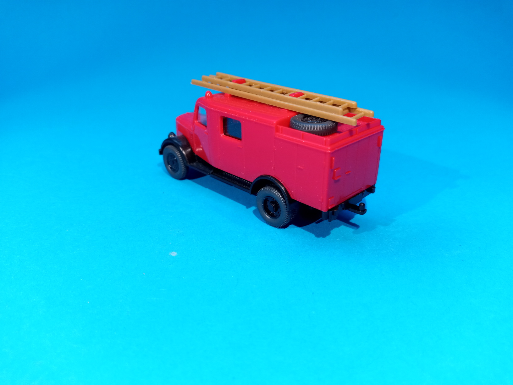 OPEL Blitz hasiči - 1:87