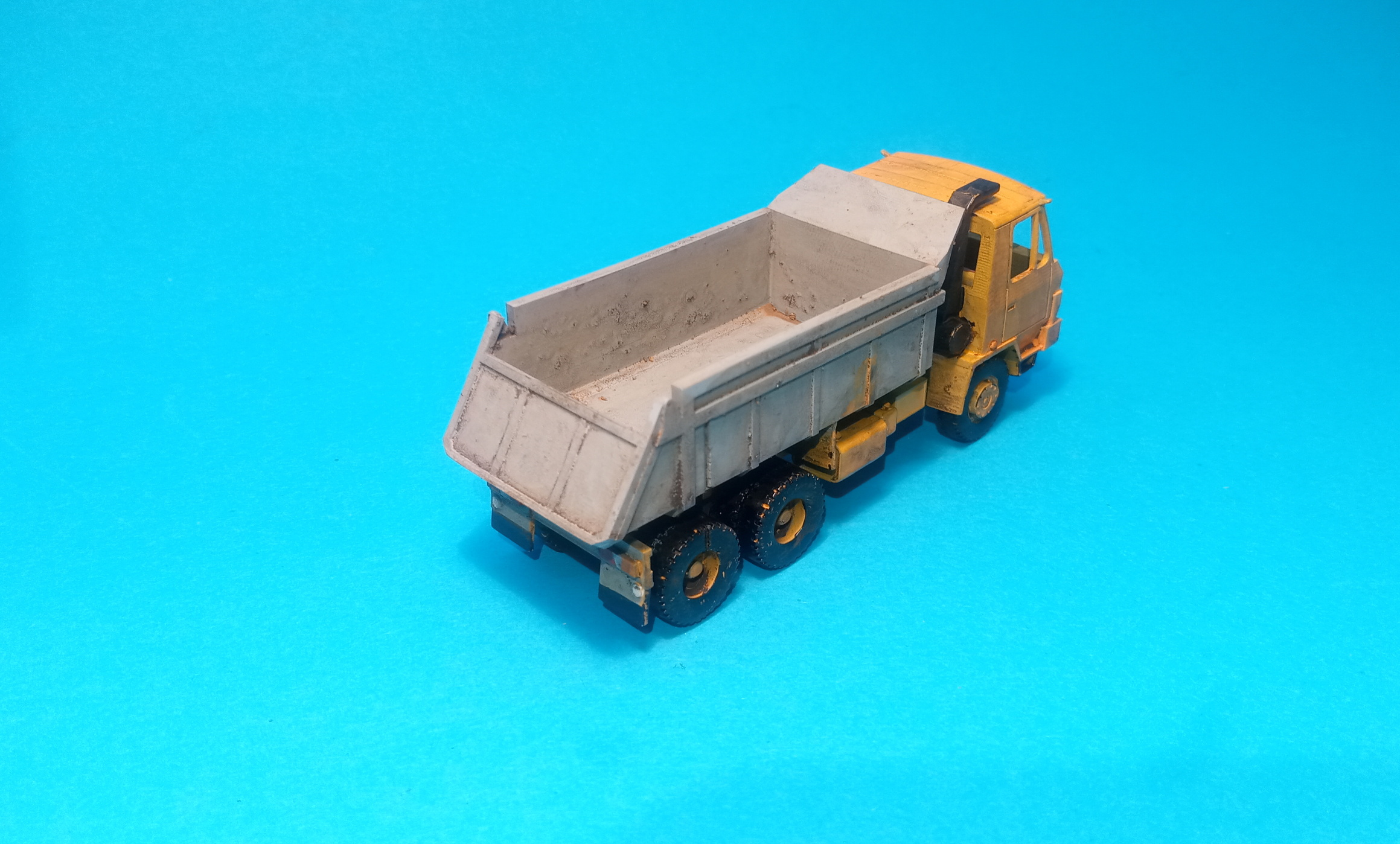 TATRA 815 6x6 Dumper - 1:87