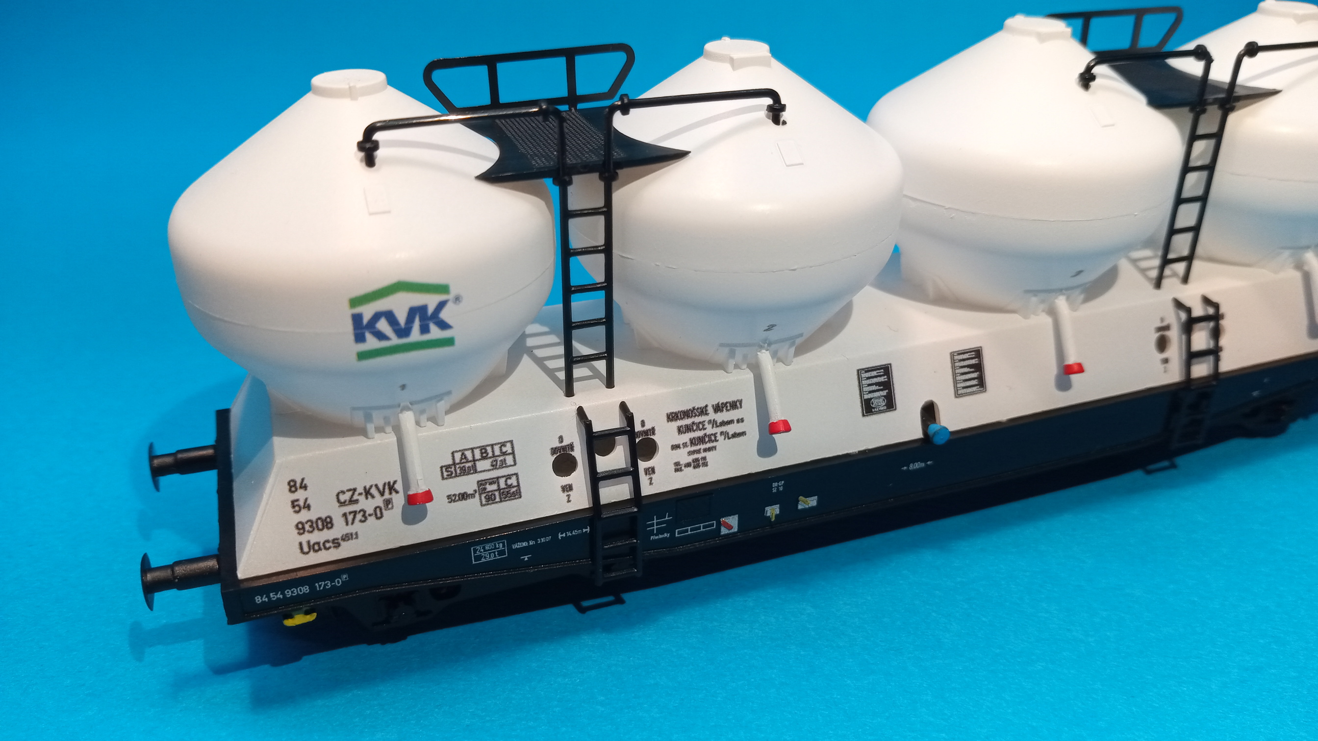 vůz na přepravu cementu Uacs/Raj  KVK ČD - 02