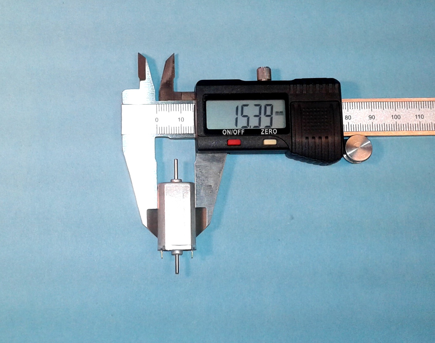 motor FK055 - 12x15x30 mm - náhrada za Mashimu MH-1628D