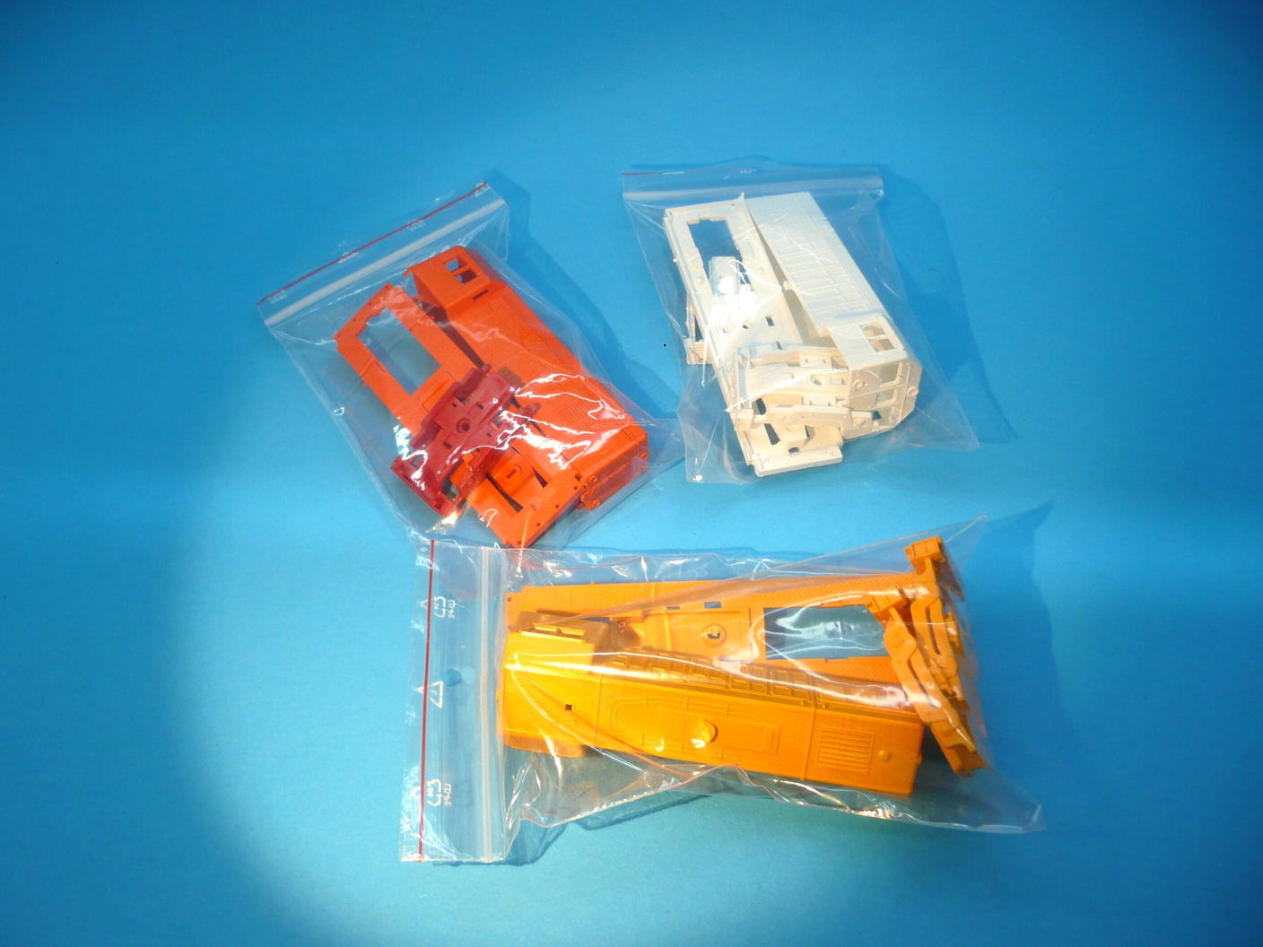 1:120 - T435 - karoserie + rám + podvozky