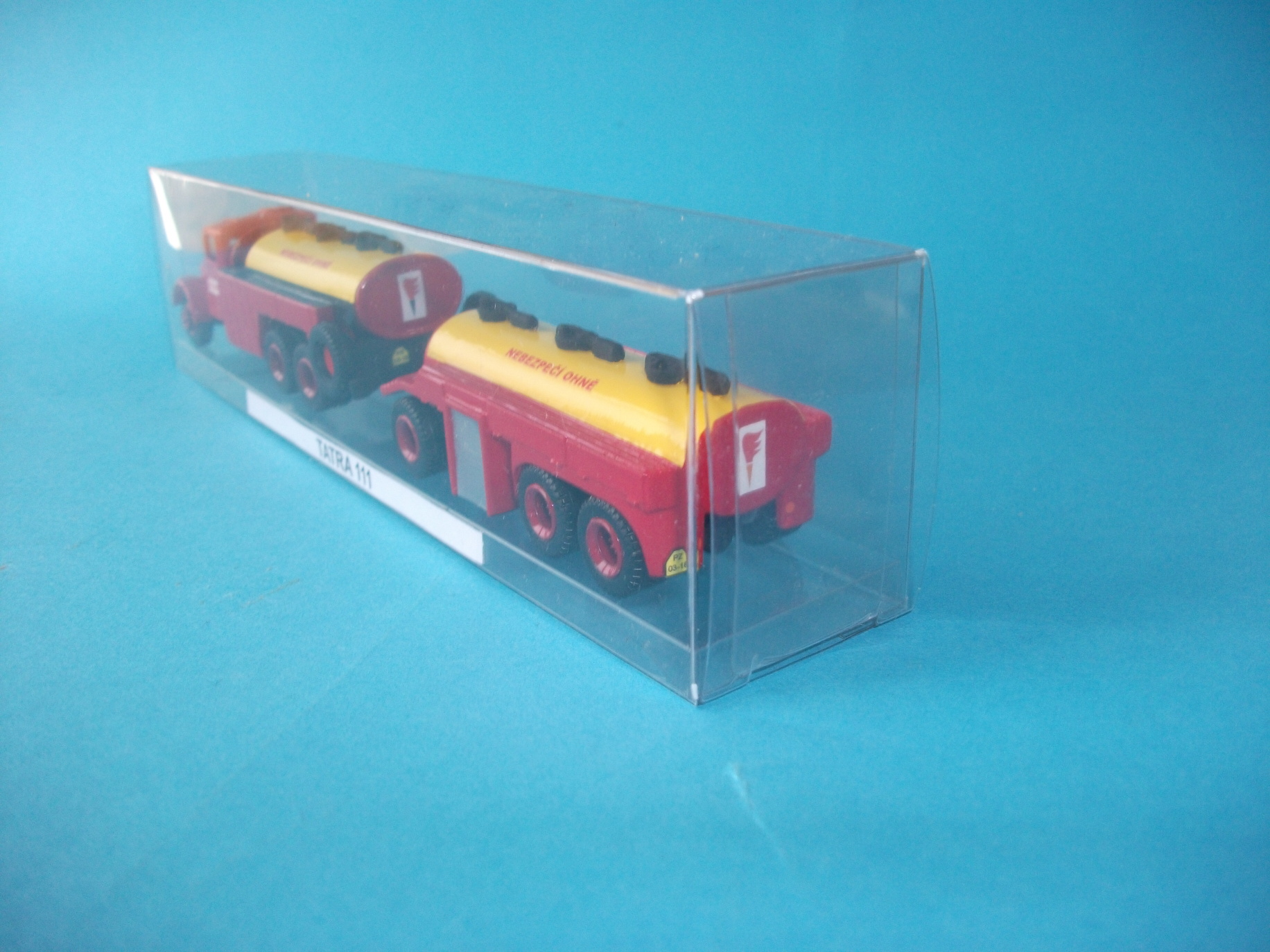 TATRA 111 cisterna ČSA s přívěsem - 1:87