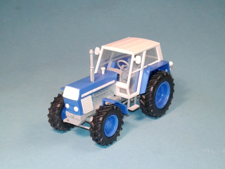 1:43 - traktor Zetor Crystal 12045 - modrý - hotový model