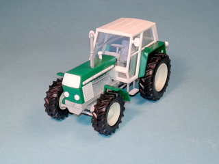 1:43 - traktor Zetor Crystal 12045 - zelený - hotový model