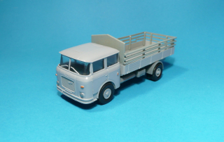* Škoda 706 - valník se zvýšenou korbou  - 1:87  - šedý