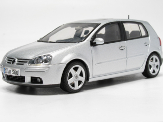 VW Golf V 4 Door 