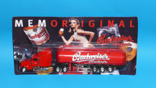  Budweiser  cisterna červená