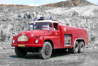 TATRA 138 cisterna hasiči plechová cedule  - 20 x 30 cm 
