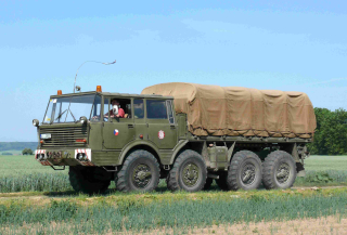 TATRA 813 Kolos   - plechová cedule 20 x 30 cm 