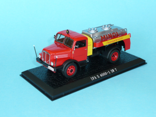 1:43 - IFA S4000-1 SW 7