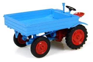 1:43 - MOTO STANDARD FARMAX 10D TRACTOR 1950