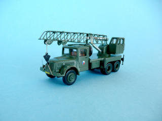 TATRA 111 jeřáb HSC-5 krátké rameno ČSLA - 1:87