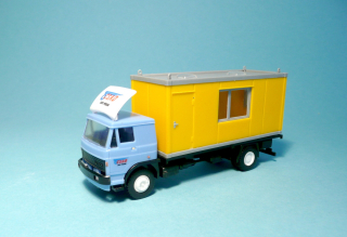 LIAZ s obytnou buňkou - 1:87
