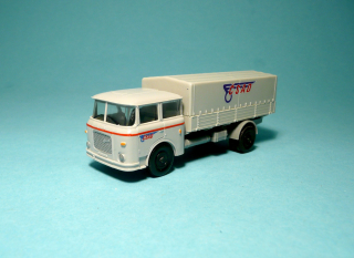 ŠKODA 706 - valník s plachtou ČSAD 1:87