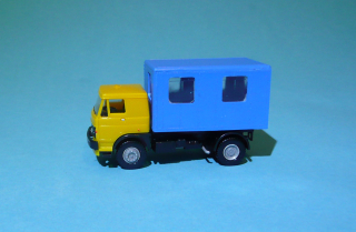 LIAZ - s nástavbou "Babosed"  1:87