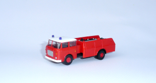* Škoda 706 cisterna hasiči - 1:87    