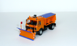 MAN - posypový vůz s radlicí - 1:87