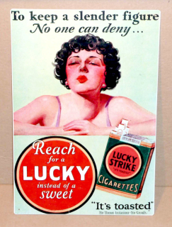 LUCKY STRIKE  40 x 30 cm 