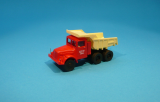 TATRA 147 dumper červený - 1:87