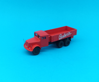 TATRA 111 stará kabina - BUDVAR - 1:87 