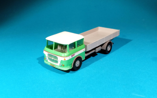 Škoda 706 - stará maska - valník - TRILEX kola 1:87 